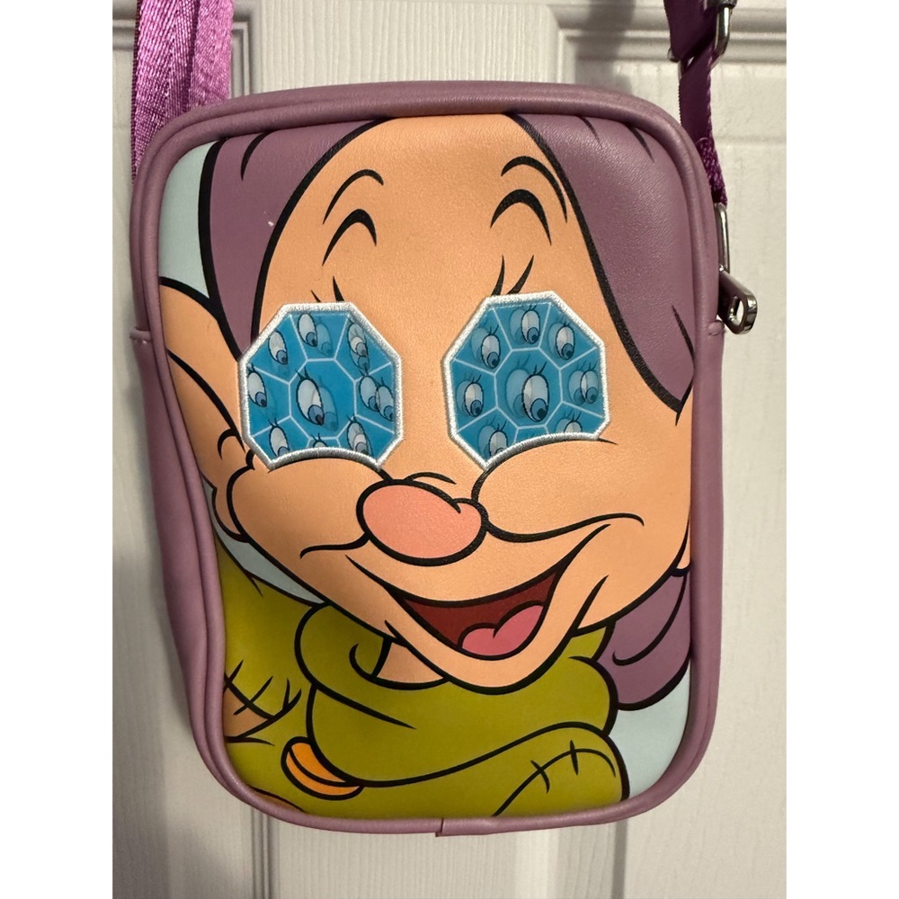 Dopey Crossbody Bag w/ Adjustable Strap - perfect for RunDisney Marathon Weekend